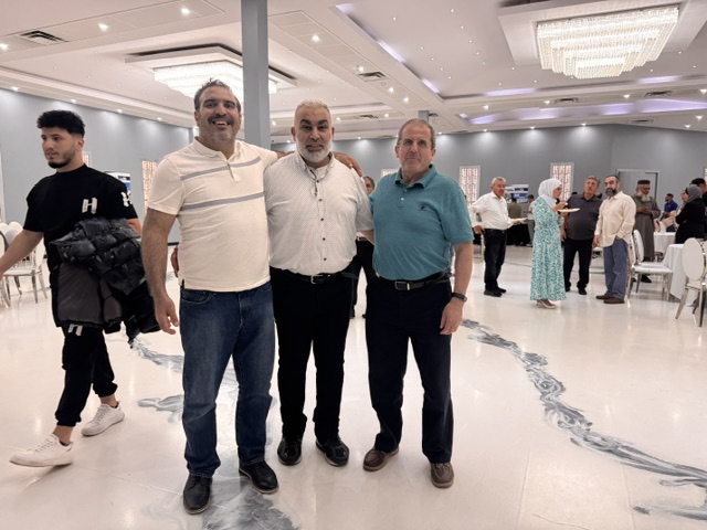 Mahmoud Mourra - Walking in Ward 10