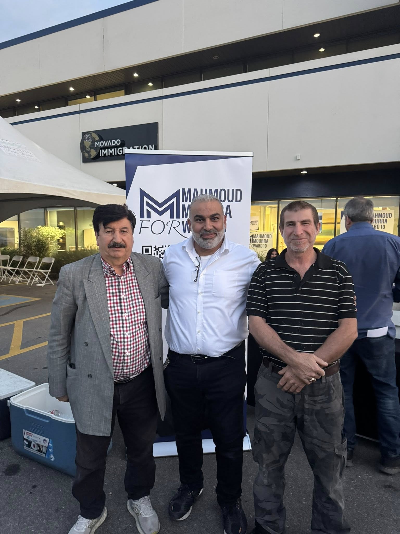 Mahmoud Mourra - Walking in Ward 10